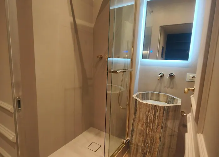 Ottoboni 2a Luxury Penthouse Διαμέρισμα *