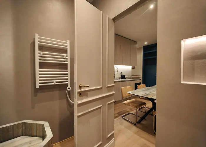Ottoboni 2a Luxury Penthouse Διαμέρισμα *