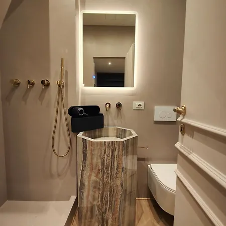 Appartement Ottoboni 2a Luxury Penthouse Milan
